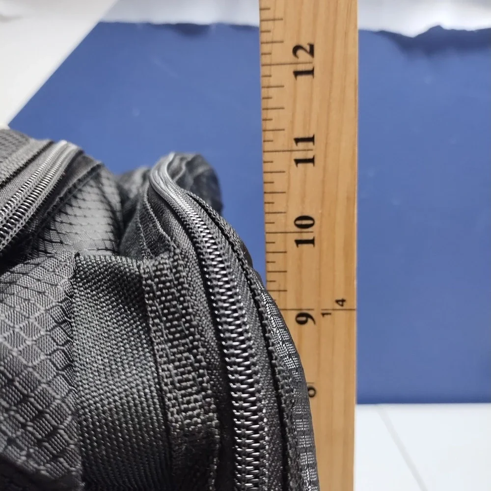 Acro-Bag Duffle Bag Mens Black‎ Gray Detachable Strap Classic Sports Gym Travel